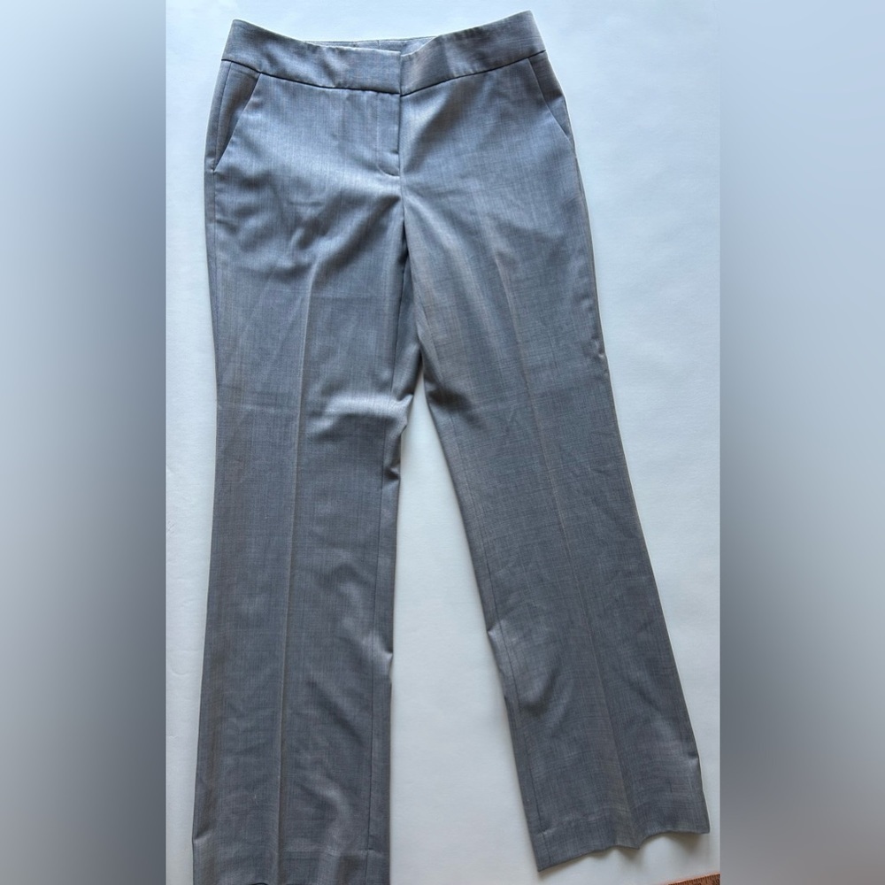 New Classiques Entier Gray Women's Trousers size 8 100% wool /laine